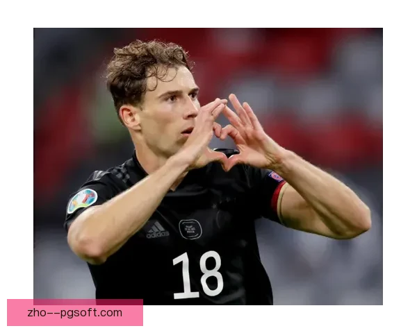 德甲多特蒙德官方宣布格雷茨卡加盟 提升球队实力和中场深度