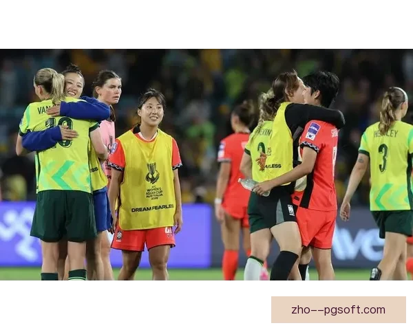 黄喜灿亚洲杯14决赛补时绝平澳大利亚为韩国争取宝贵一分